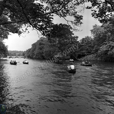 Boating, River Wharfe, Otley